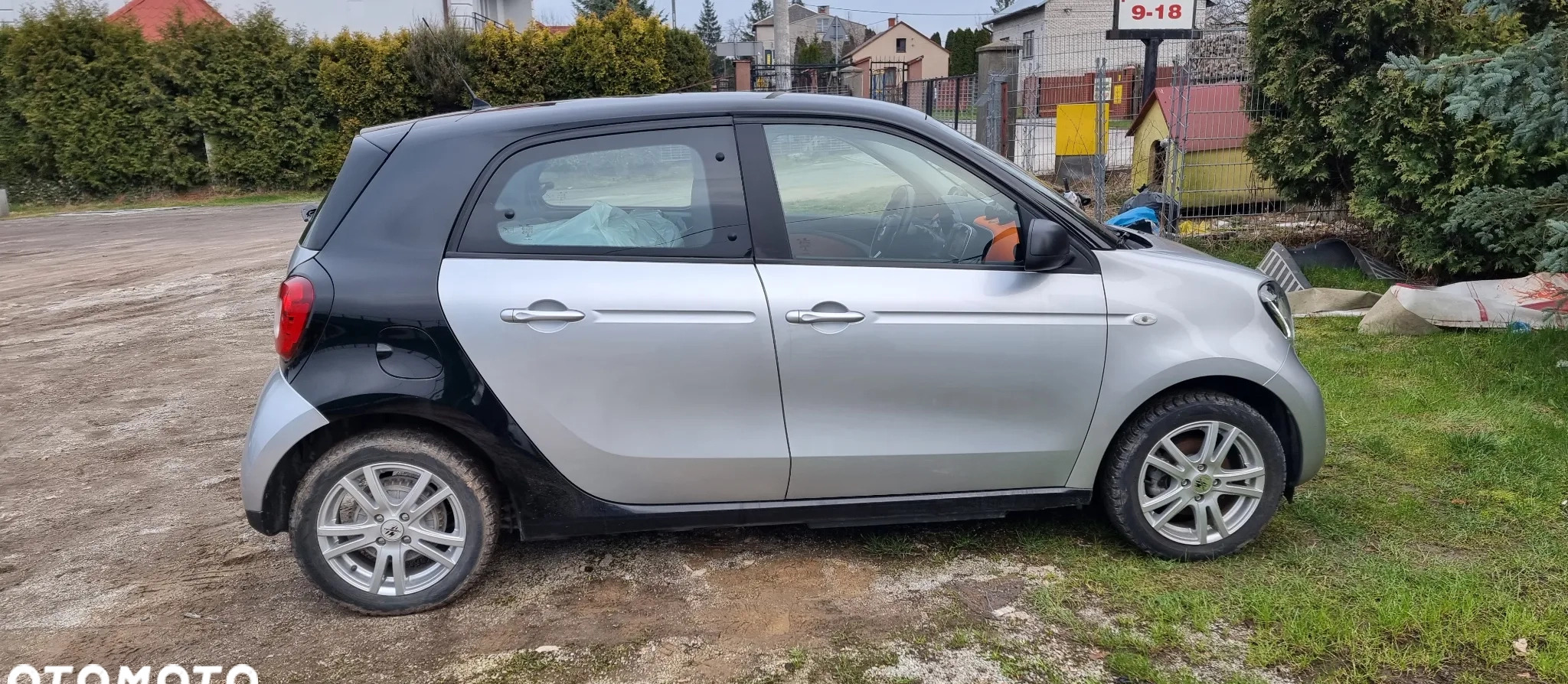 Smart Forfour cena 53000 przebieg: 13600, rok produkcji 2018 z Kwidzyn małe 191